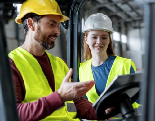 Emelőgép-ügyintéző 